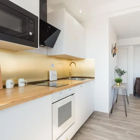 Appartamento Magnifico ático Terraza Con Vistas 2hab Ac *